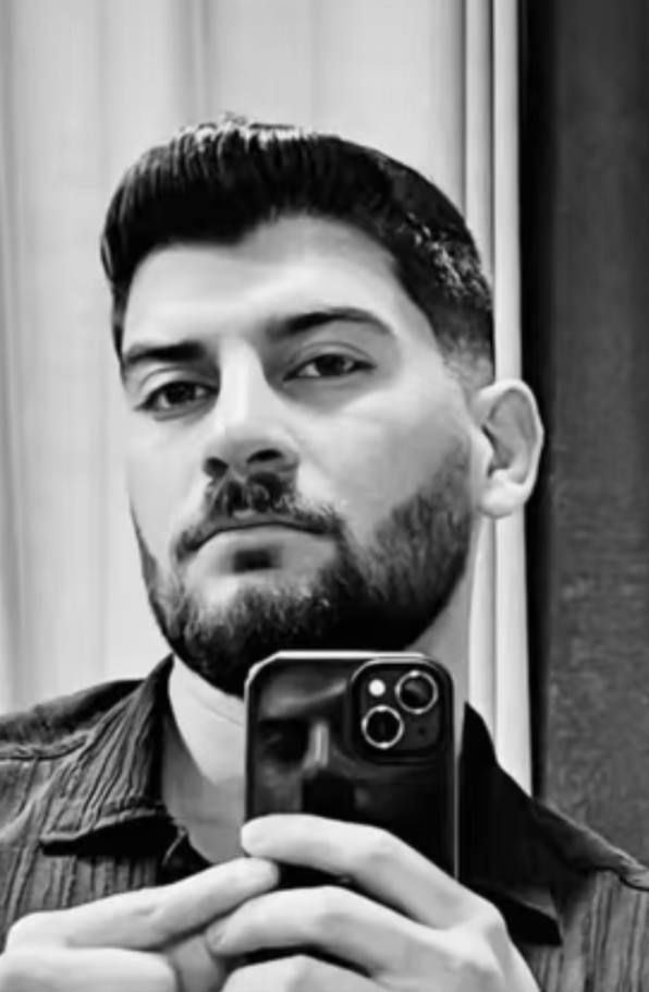 پوریا خیرخواه