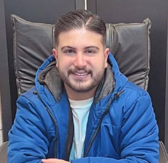 آریا (علی) علیدوست