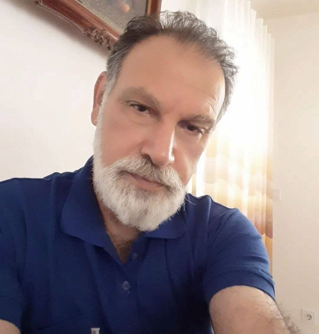 حمید چکارنیا