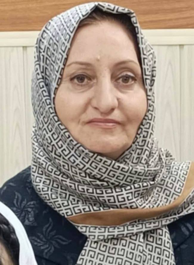 فاطمه حکم‌آبادی