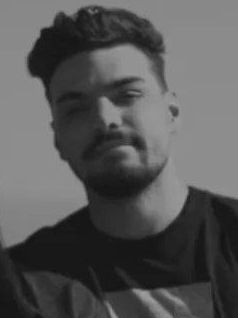 نیما خان احمدی